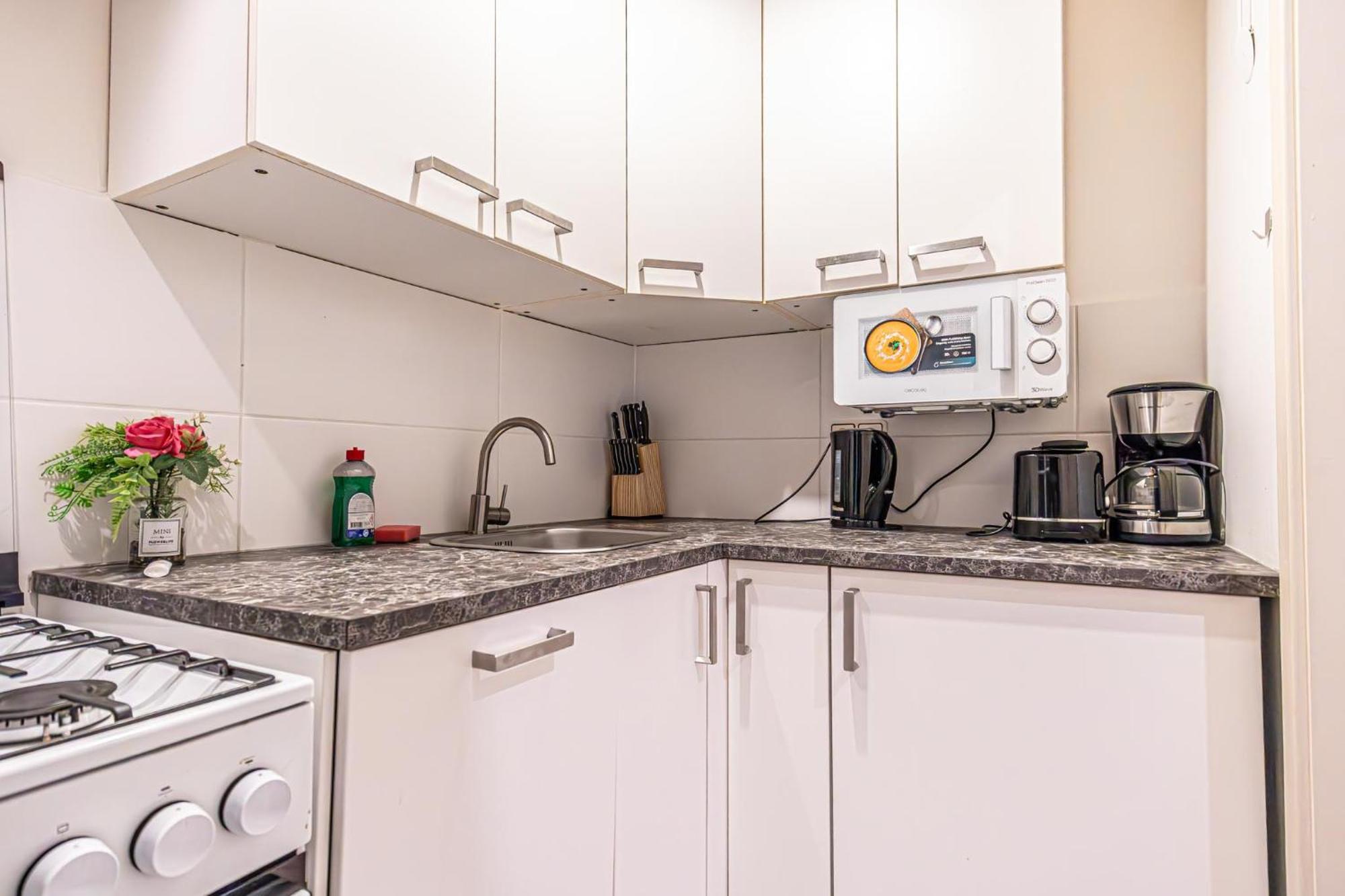 Desirable 2Br - Bookable For Longstays In Lockdown B Wien Eksteriør billede